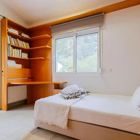 Elysium 5-bdrm With Private Pool, Sani Area Appartamento