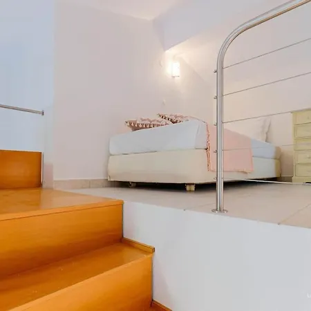 Elysium 5-bdrm With Private Pool, Sani Area *