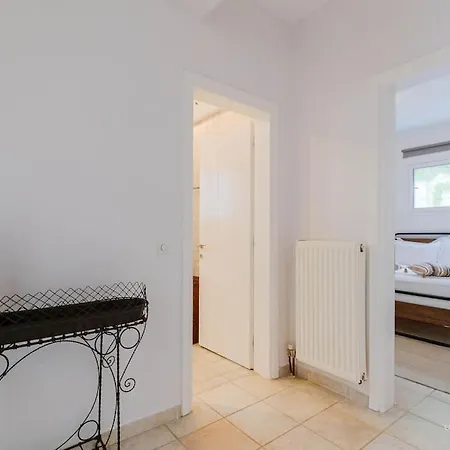 Elysium 5-bdrm With Private Pool, Sani Area 撒尼海滩