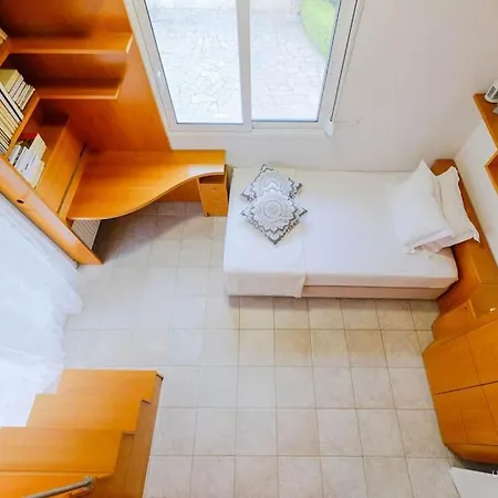 Elysium 5-bdrm With Private Pool, Sani Area