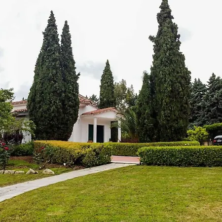 Elysium 5-bdrm With Private Pool, Sani Area *